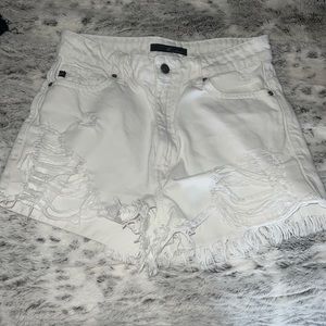 KanCan white denim cutoffs - Large